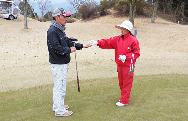 キャディって、どんな仕事?